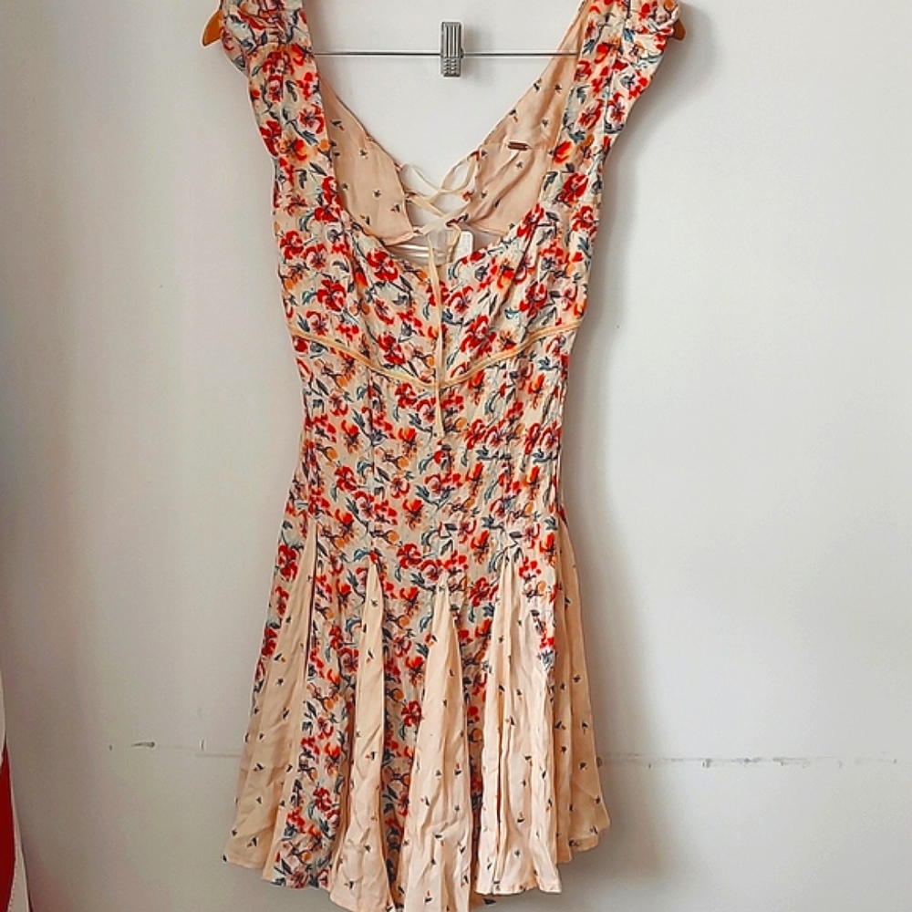 NWT Free People gorgeous spring floral dress S